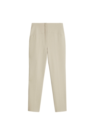 Josh V Broek