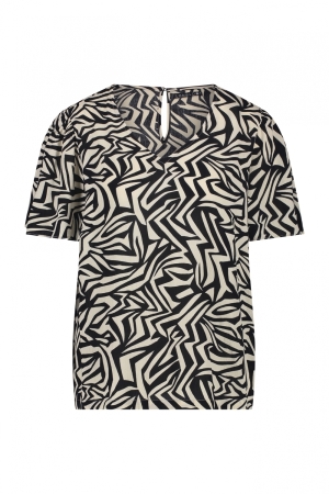 Label Dot Shirt