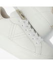 Schoen