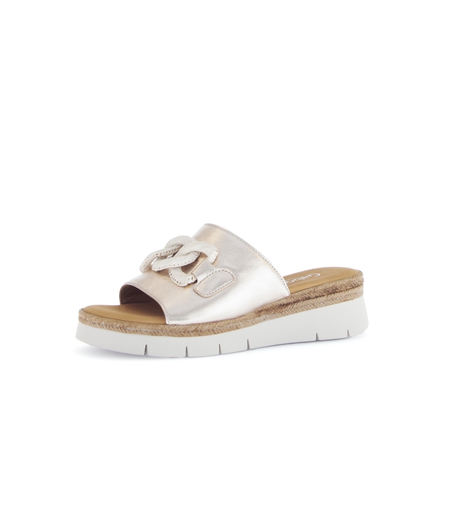 Schoen