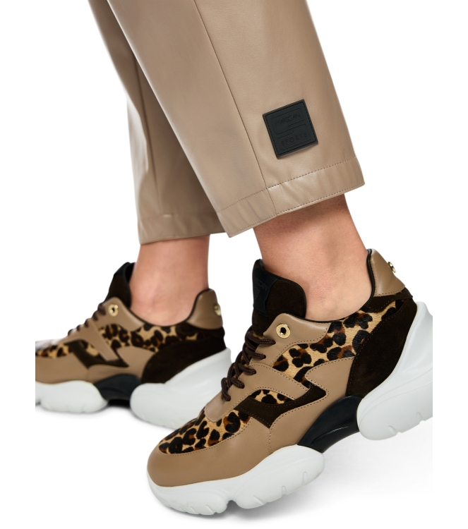 Broek