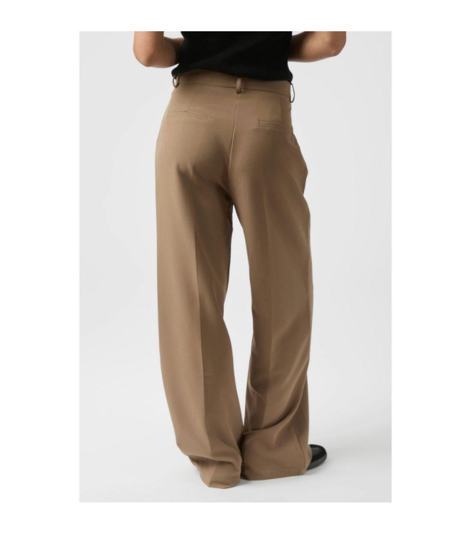 Broek