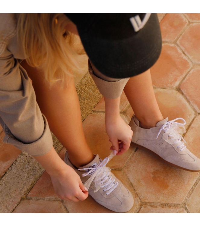 Schoen