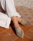 Schoen