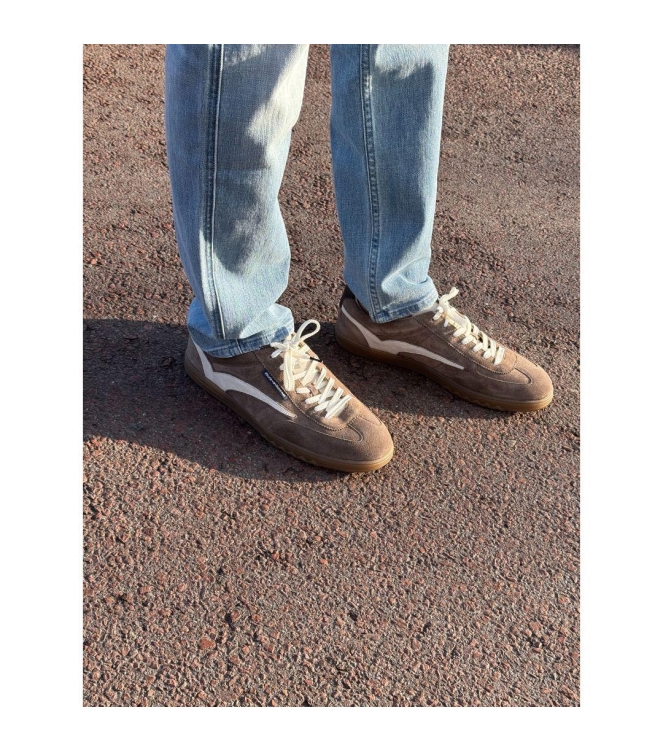 Schoen