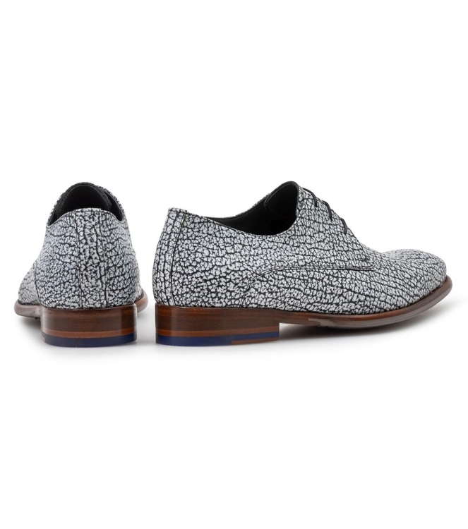 Schoen